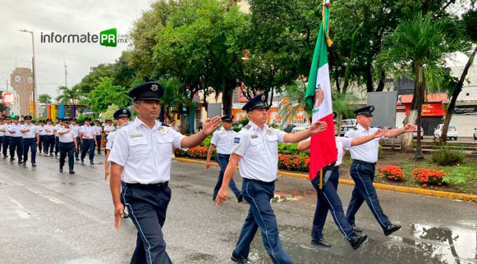 DEsfile conmemorativo de la Independencia de México (Foto: Jorge Huerta E.)
