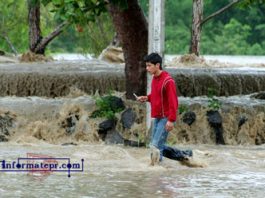 El fantasma de la inundación persigue a Poza Rica, sin embargo en esta ocasión las aguas del río Cazones no rebasaron el límite del muro, fue la falta de una compuerta que no se ha colocado desde hace ya 5 años (Foto archivo: Jorge Huerta E.)