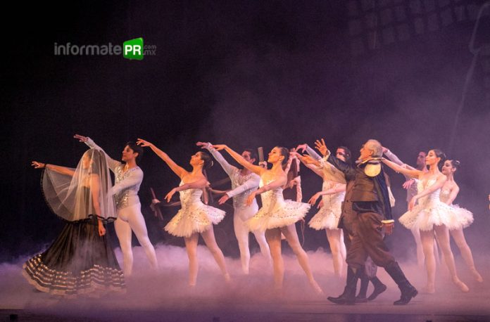 El Quijote en el teatro Morelos de la ciudad de Toluca (Foto: Jorge Huerta E.)