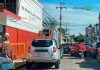 Acuden padres de familia por sus hijos por emergencia en la Primria Benito Juárez (Foto: Jorge Huerta E.)